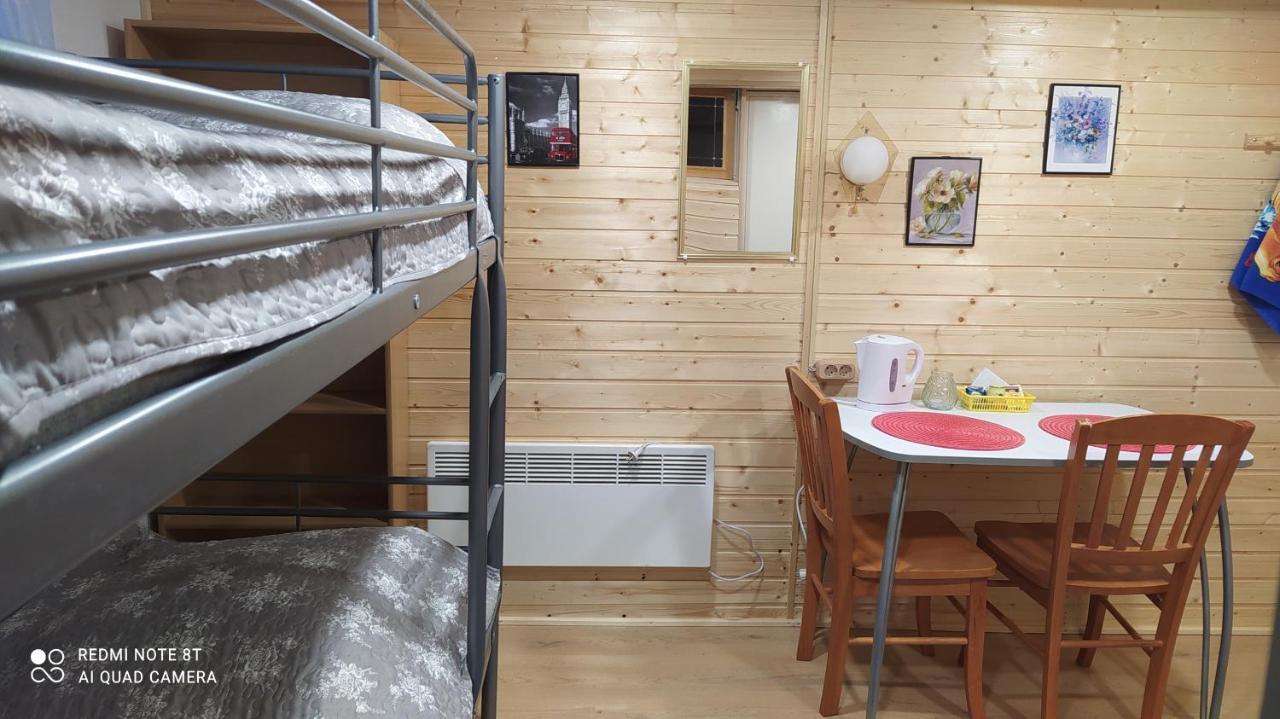 Lana Guest House Simpele 외부 사진