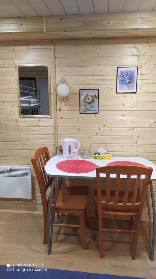 Lana Guest House Simpele 외부 사진