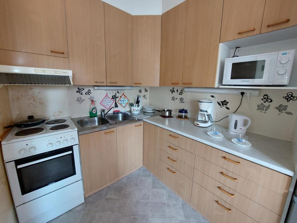 Lana Guest House Simpele 외부 사진