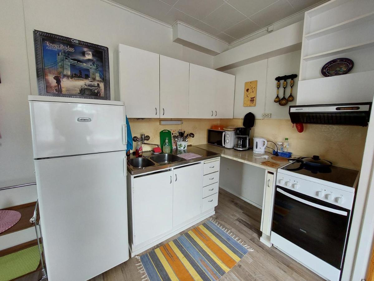 Lana Guest House Simpele 외부 사진