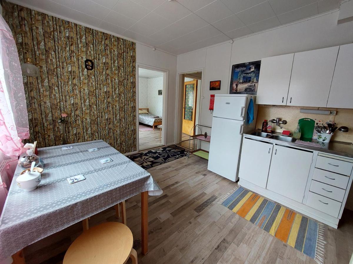 Lana Guest House Simpele 외부 사진