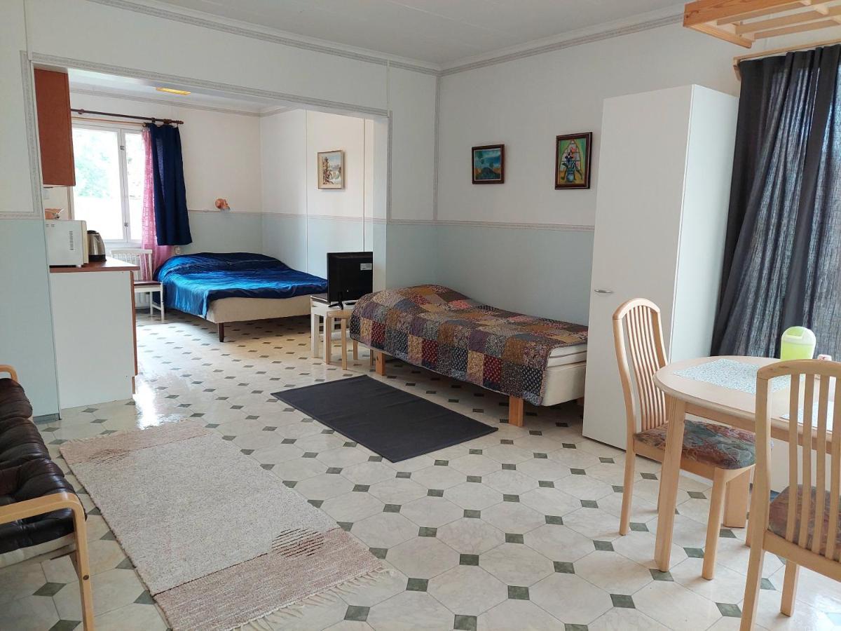 Lana Guest House Simpele 외부 사진