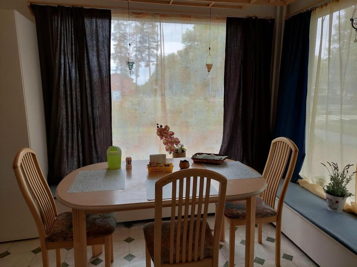 Lana Guest House Simpele 외부 사진