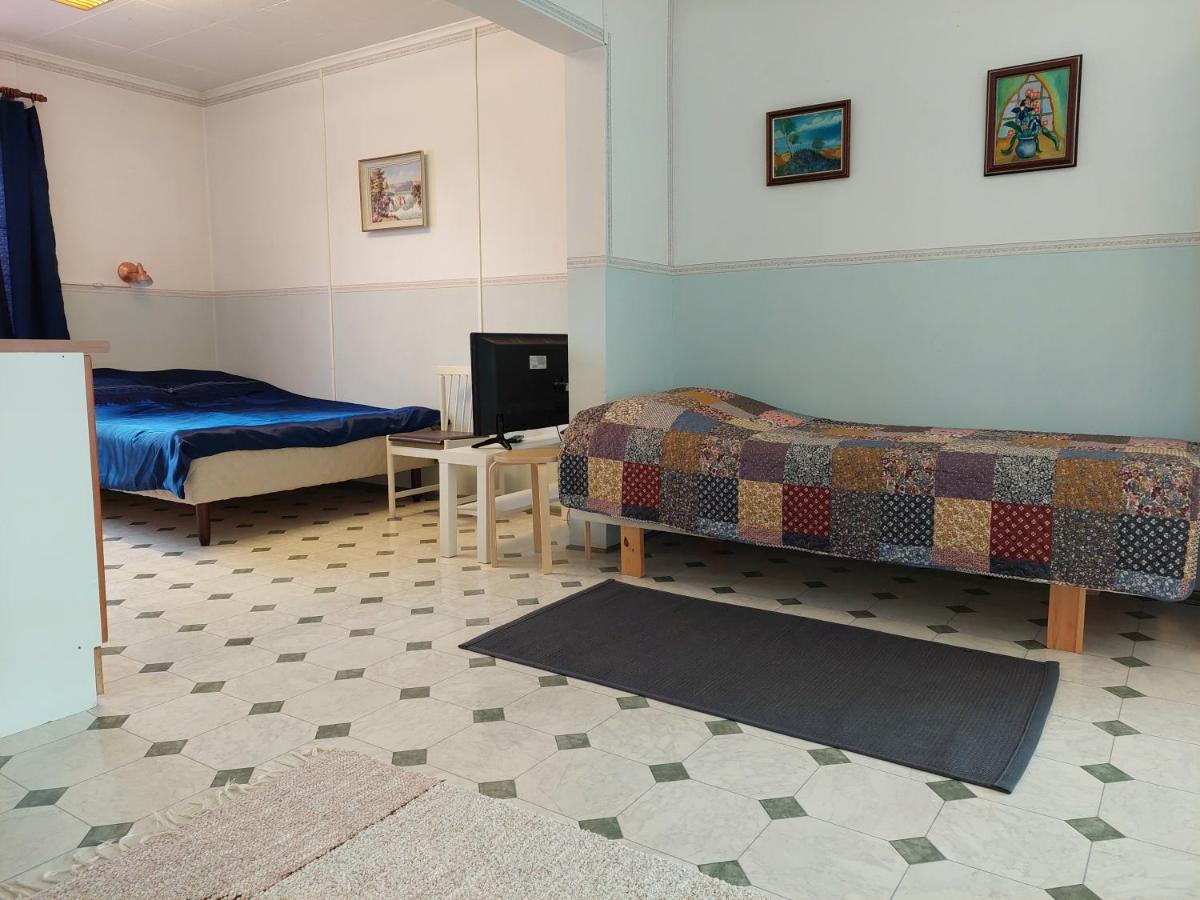 Lana Guest House Simpele 외부 사진