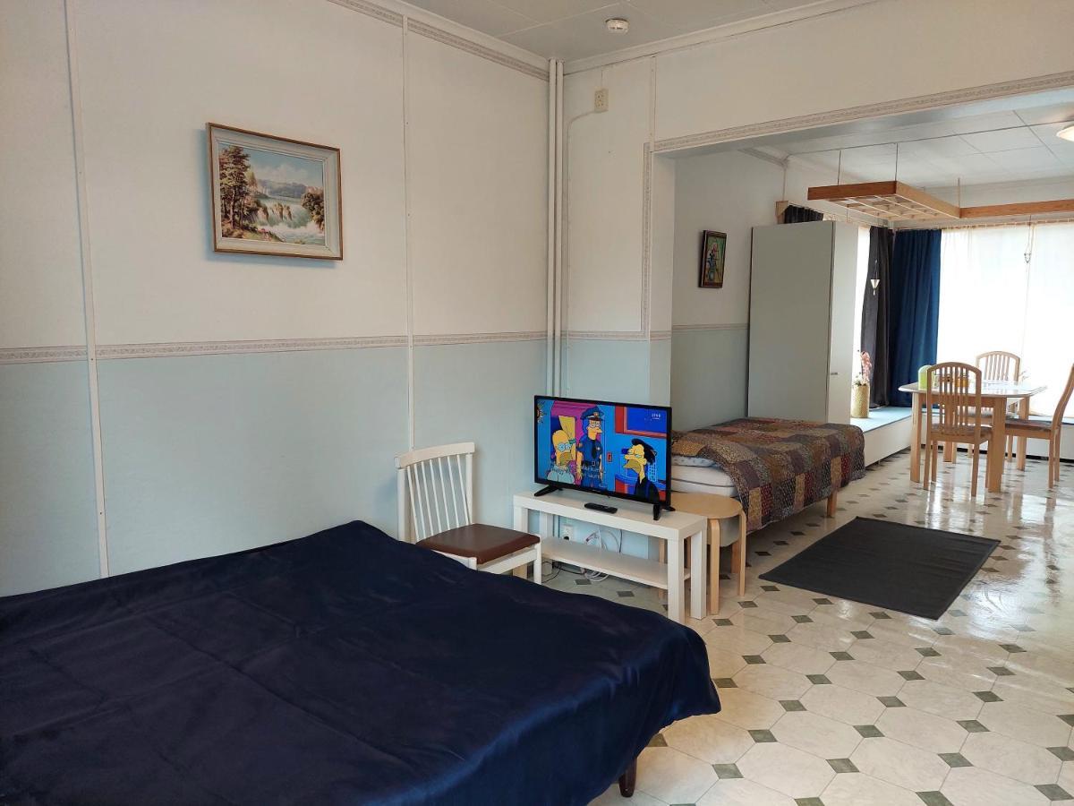 Lana Guest House Simpele 외부 사진
