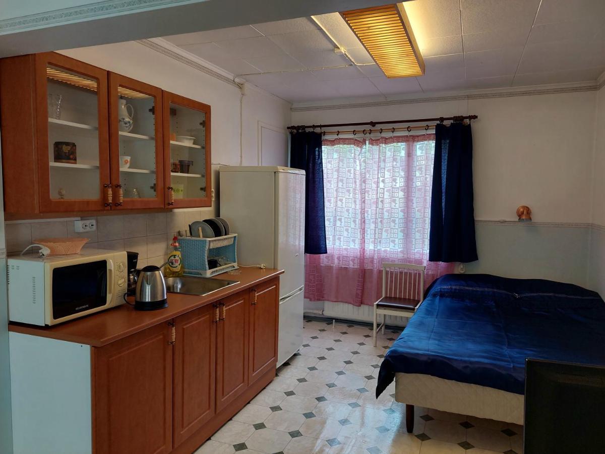 Lana Guest House Simpele 외부 사진