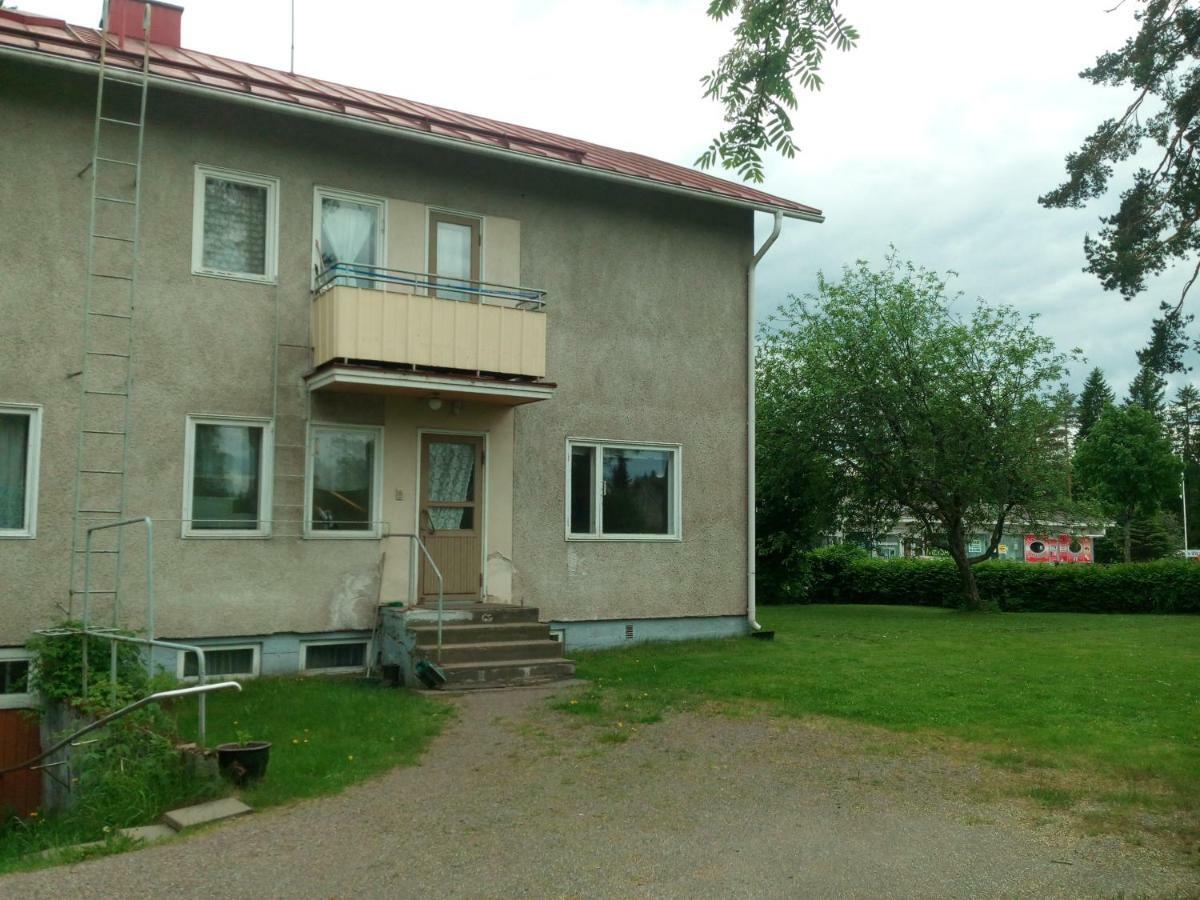 Lana Guest House Simpele 외부 사진