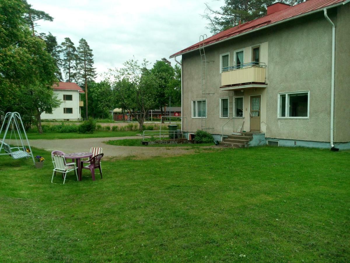 Lana Guest House Simpele 외부 사진