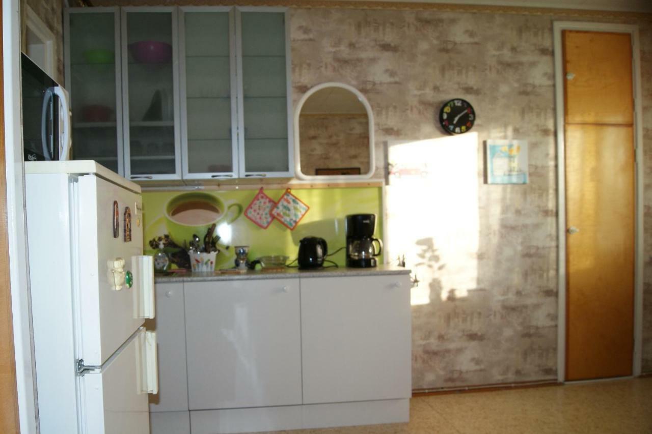 Lana Guest House Simpele 외부 사진
